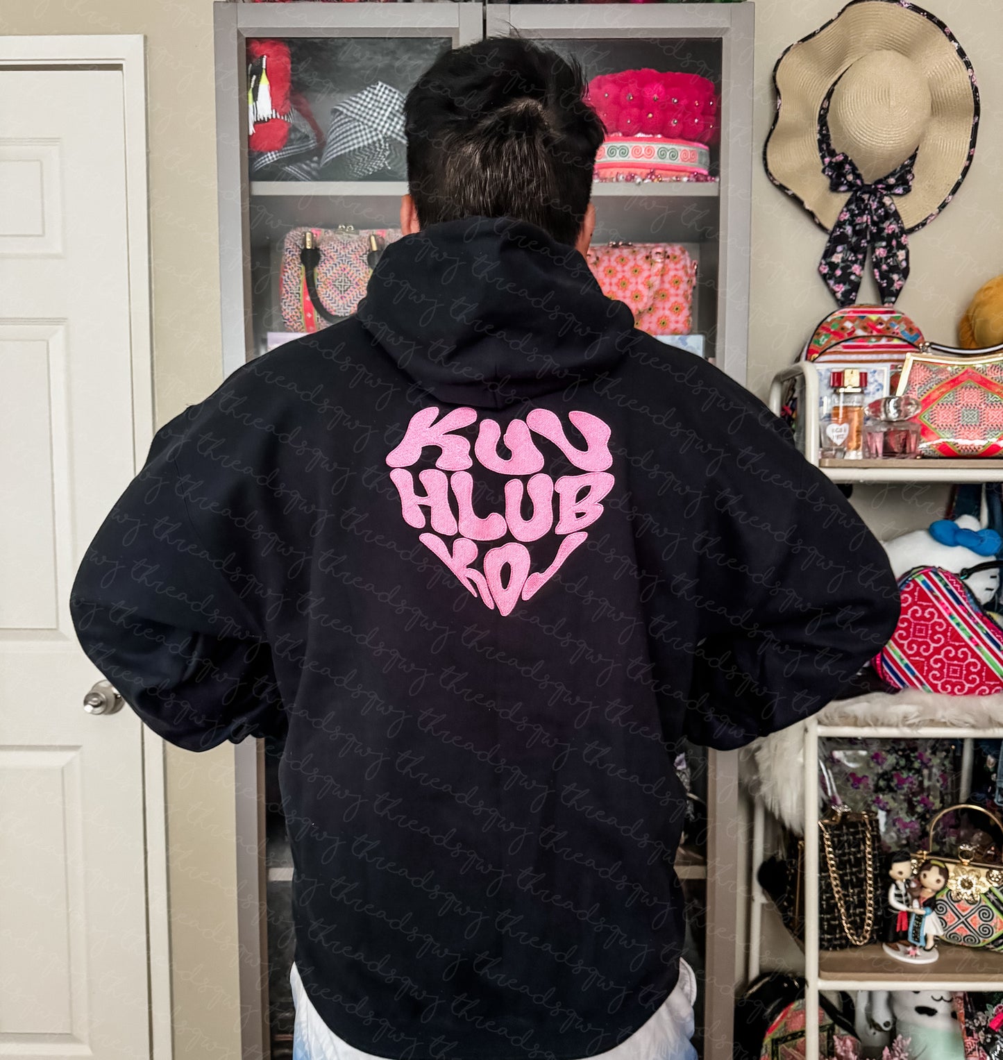 "Kuv Hlub Koj" Retro Heart CUSTOMIZATION Hoodie (PRE-ORDER)