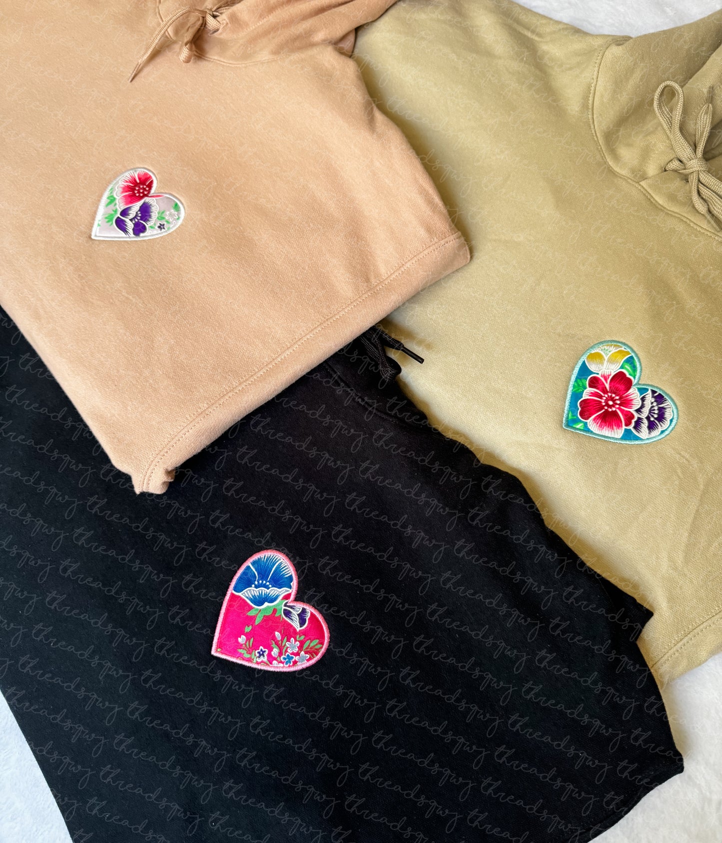 "Hlub Koj Tus Kheej" Retro Heart CUSTOMIZATION Hoodie (PRE-ORDER)